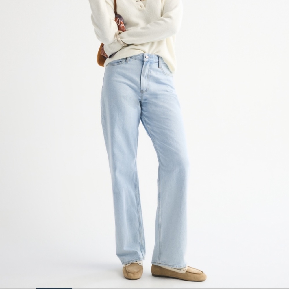 Curve Love Loose High Rise Jean!